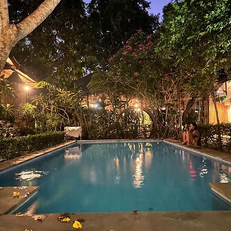 Pondok Ijo Guesthouse Jogjakarta Buitenkant foto